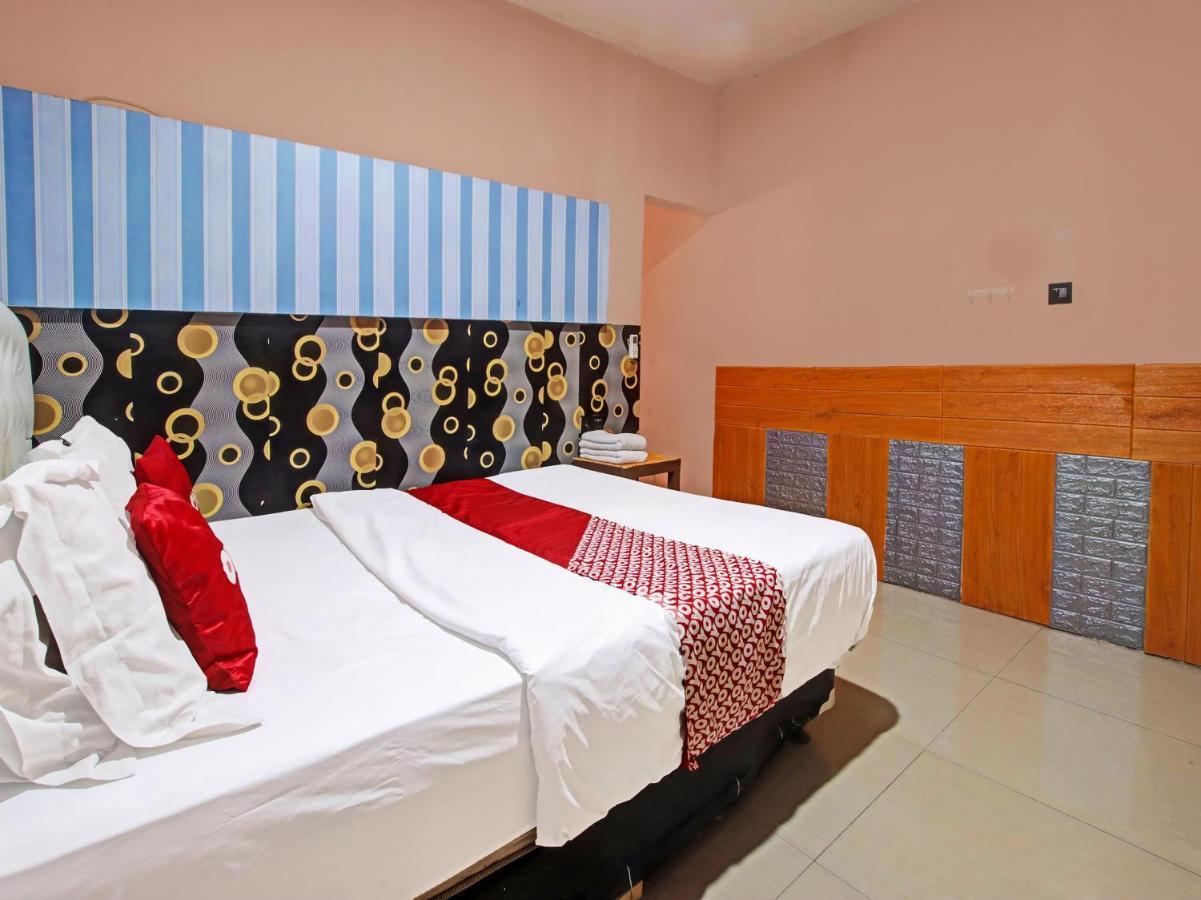 Oyo 91490 Hotel Rumah Kita Чиребон Экстерьер фото